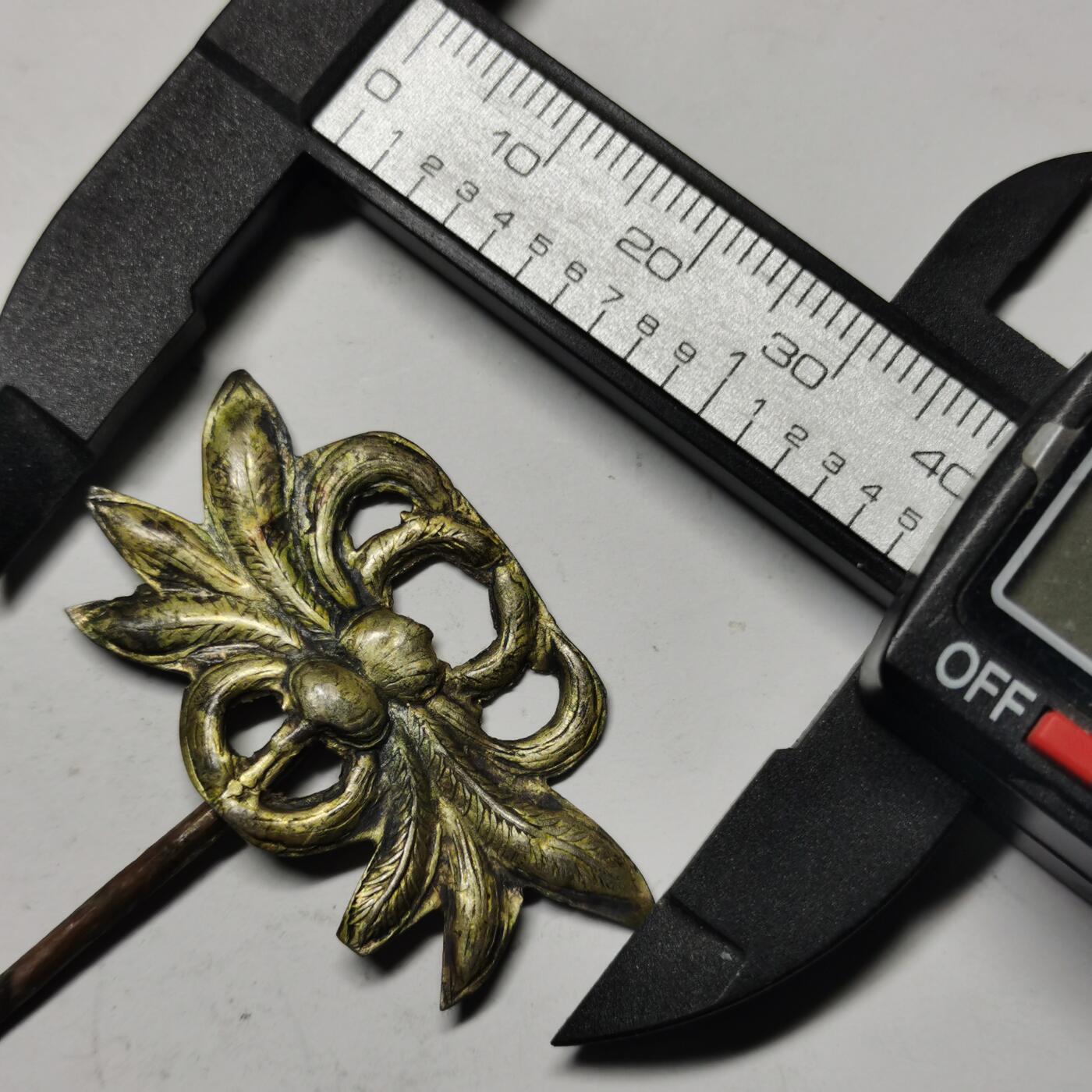 杂件专场88期 清末民国时期老银鎏金发簪，杆是铜的