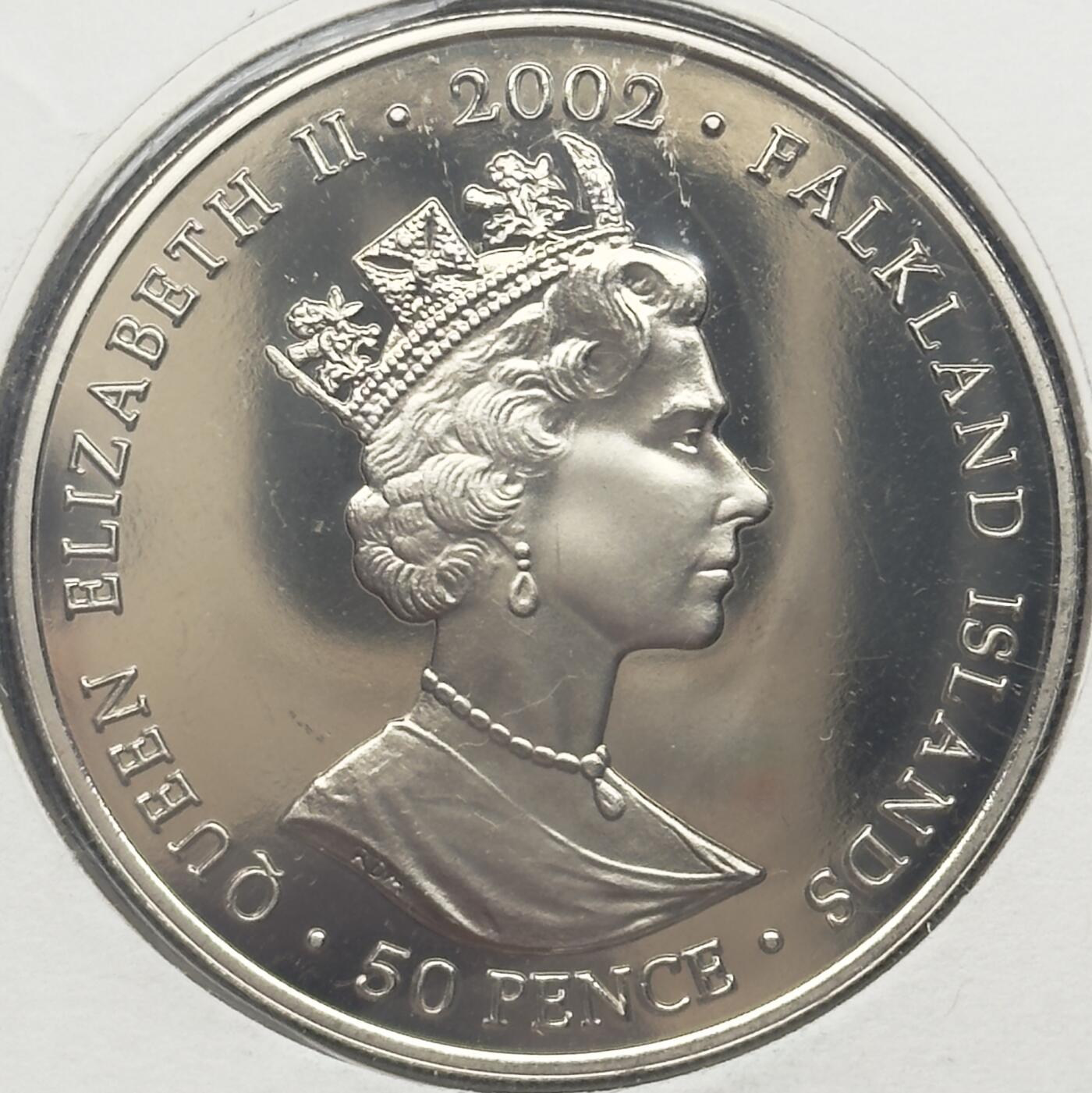 ＜小葵钱铺＞第67期·克朗币·银币场·满200包邮，不寄存·12月15日发货 〈邮币封〉福克兰群岛2002年女王金禧纪念·女王讲话50便士克朗型纪念币