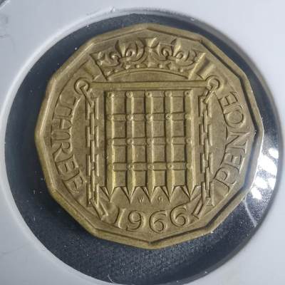 沼泽如烟--第930场 - 英国1966年3便士