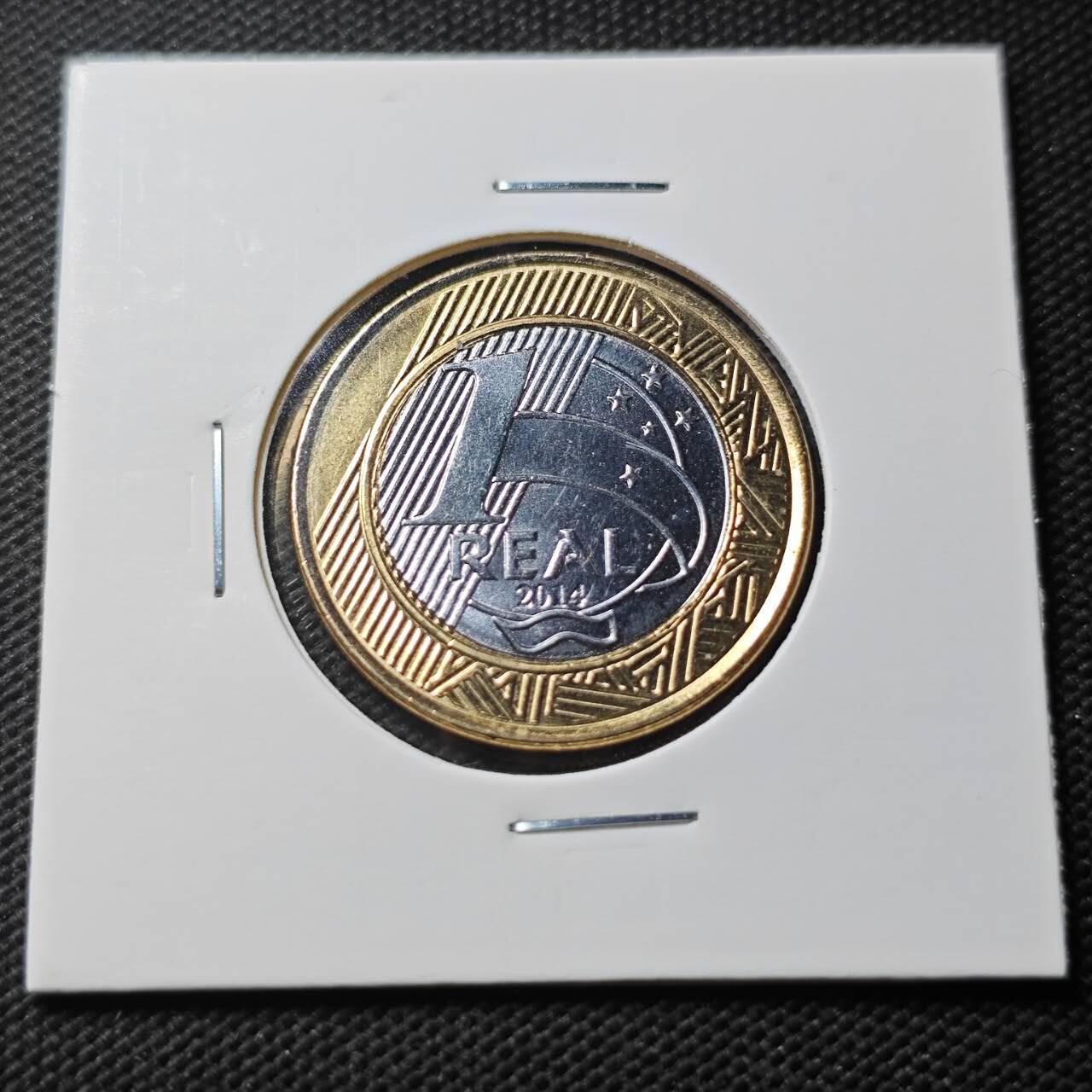 KK钱币收藏小铺 第379期  2月预留时间 周末发货  巴西1瑞尔双色币纪念币