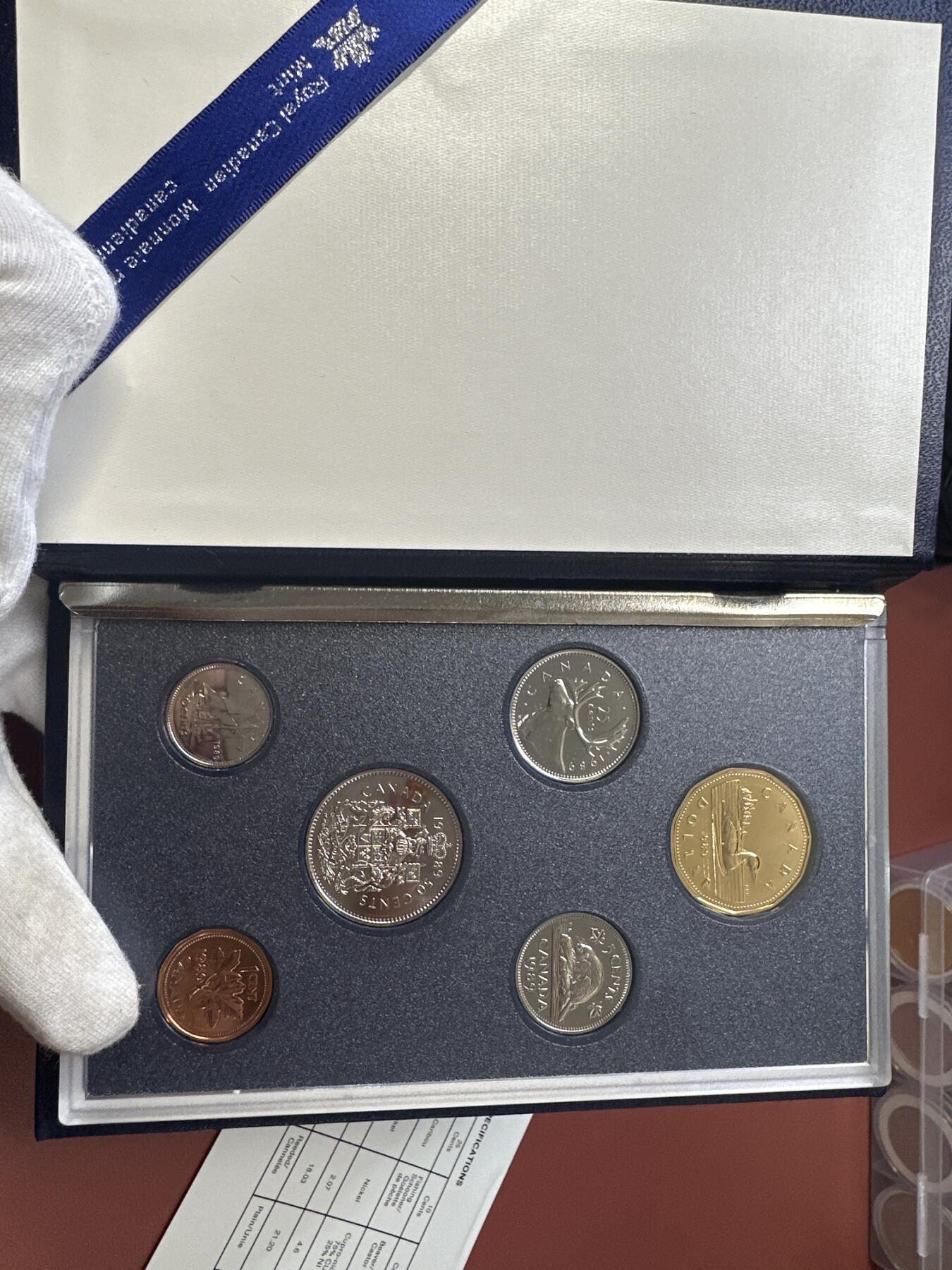 12.25银币、套币、精制币专场