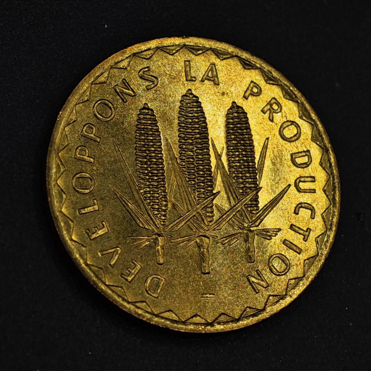 【淘币小摊】实时拍第八百二十六拍   散币场   满百包邮可预留二周 每周一统一发货   马里1975年100法郎铜币