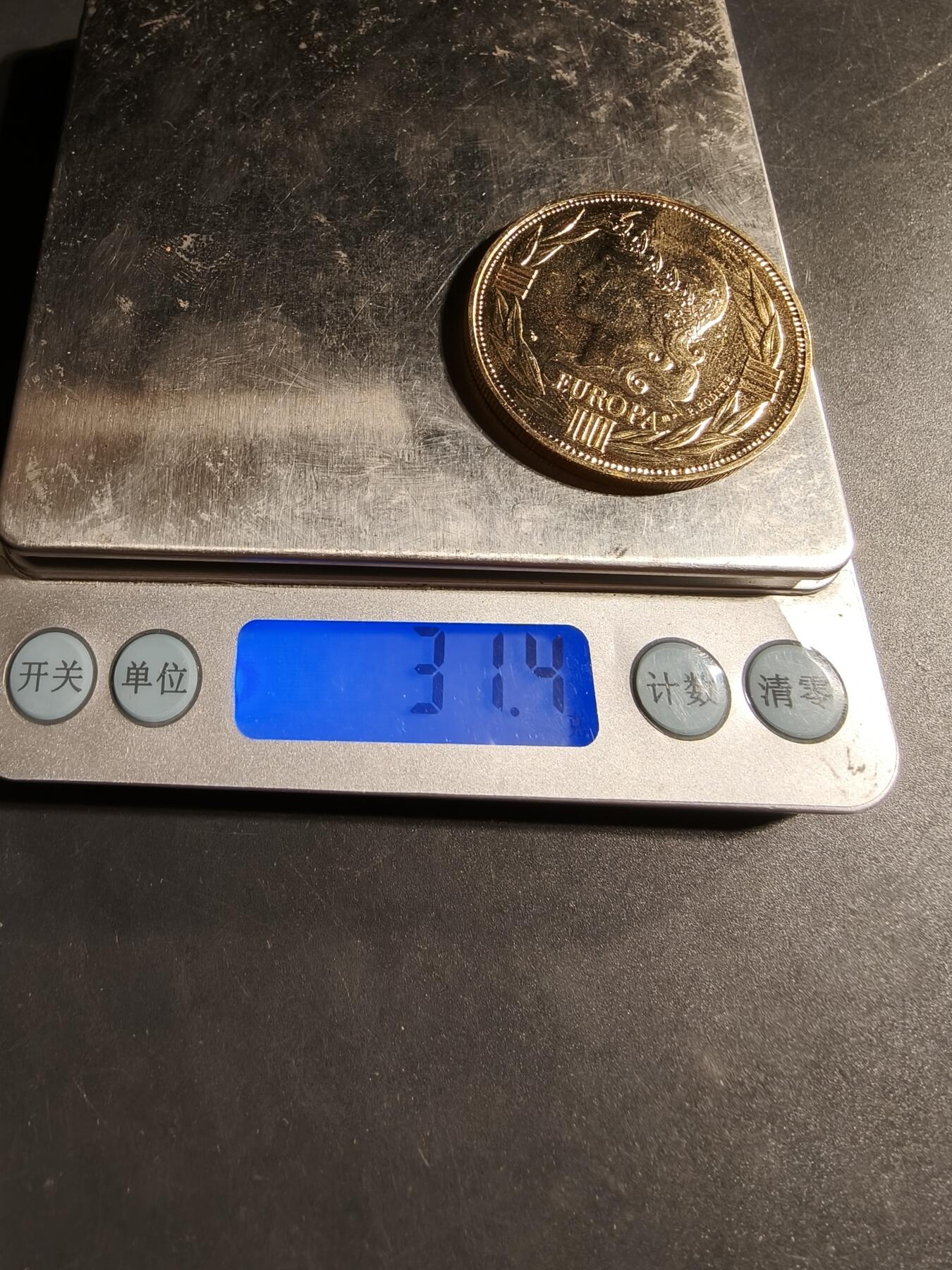 老王徽章第169期 法国1985年欧罗巴埃居纪念章      直径40mm.    重量31.4g