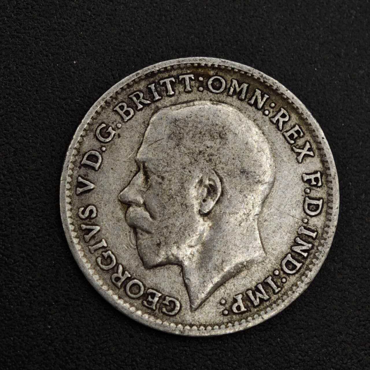 【淘币小摊】实时拍第八百二十六拍   散币场   满百包邮可预留二周 每周一统一发货   英国1917年乔治五世3便士银币