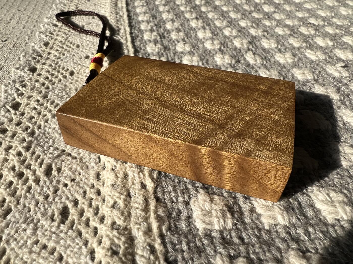 零元拍：NO.1 金丝楠牌子，香喷喷的小金砖，金光闪闪，68.5/47.5/14MM