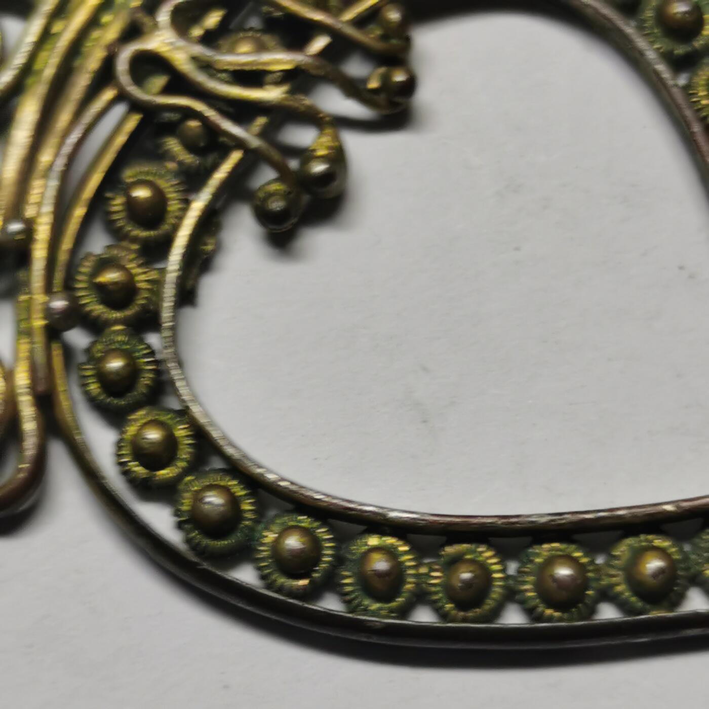 杂件专场88期 民国时期心形铜鎏金吊坠，掐丝珠非常精美