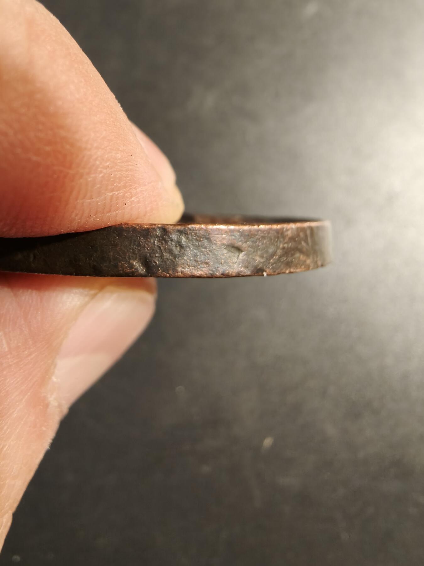 老王徽章第169期 法国里尔市1887年里尔大学学院改革会议大铜章    直径50mm.    重量57.7g