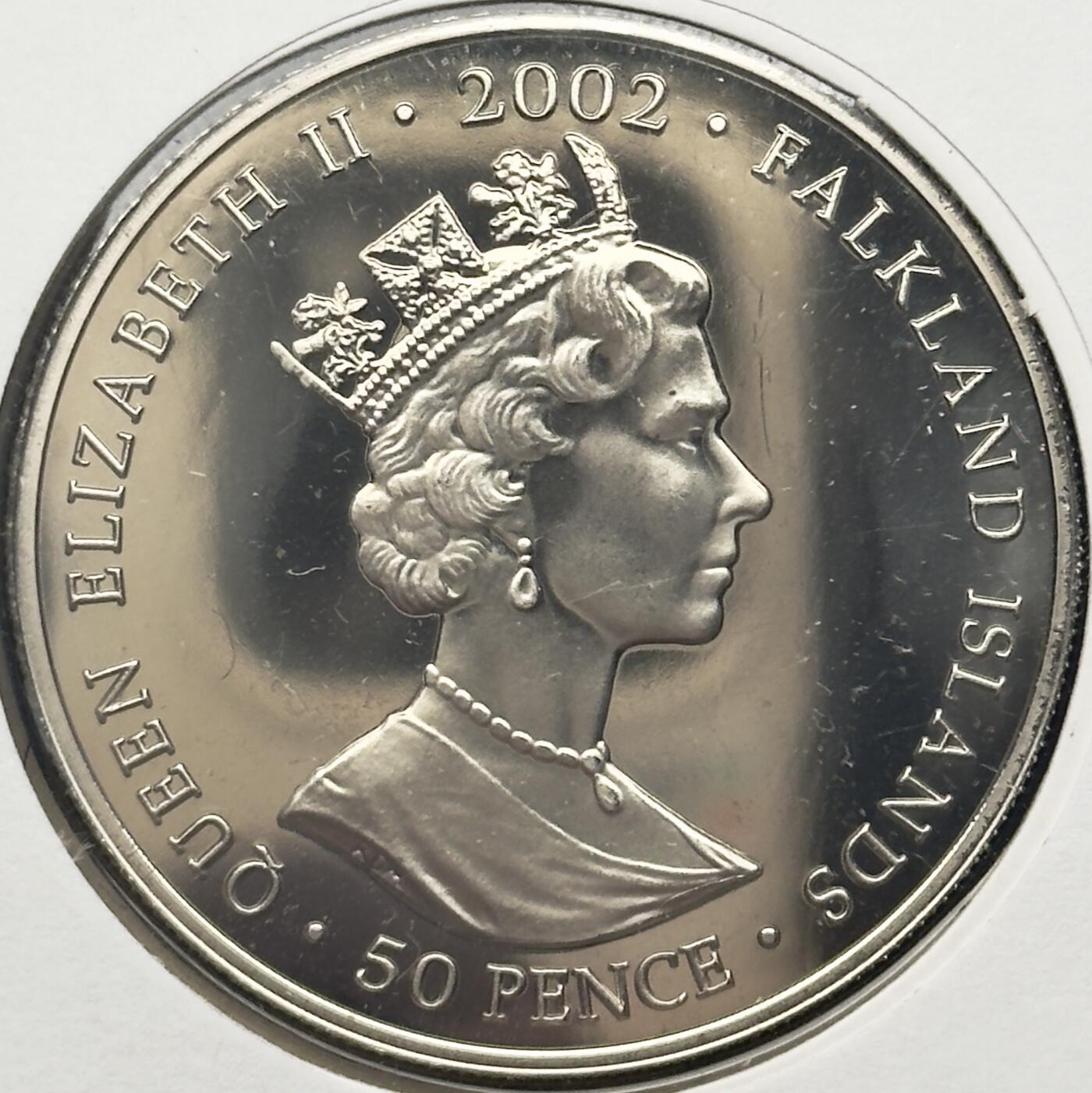 ＜小葵钱铺＞第67期·克朗币·银币场·满200包邮，不寄存·12月15日发货 〈邮币封〉福克兰群岛2002年女王金禧纪念·宣誓50便士克朗型纪念币