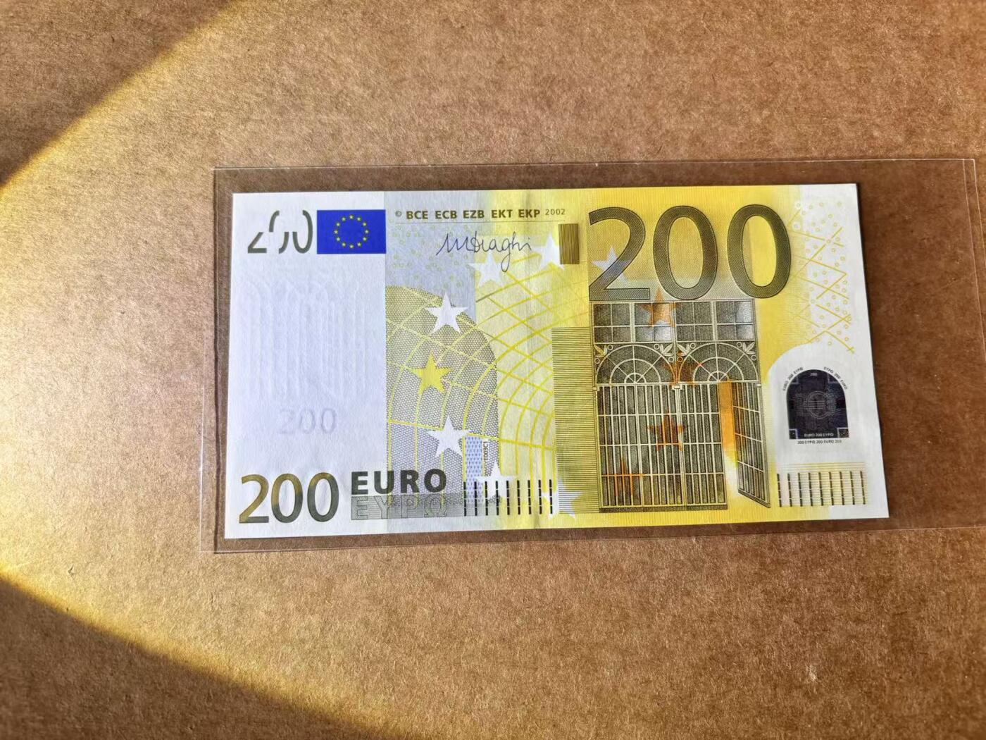 【Blue Auction】世界纸币精拍第762期——18级TOP拍卖/信誉/品质/专业/高效💫 【无47】欧盟 2002年200欧元 全新UNC