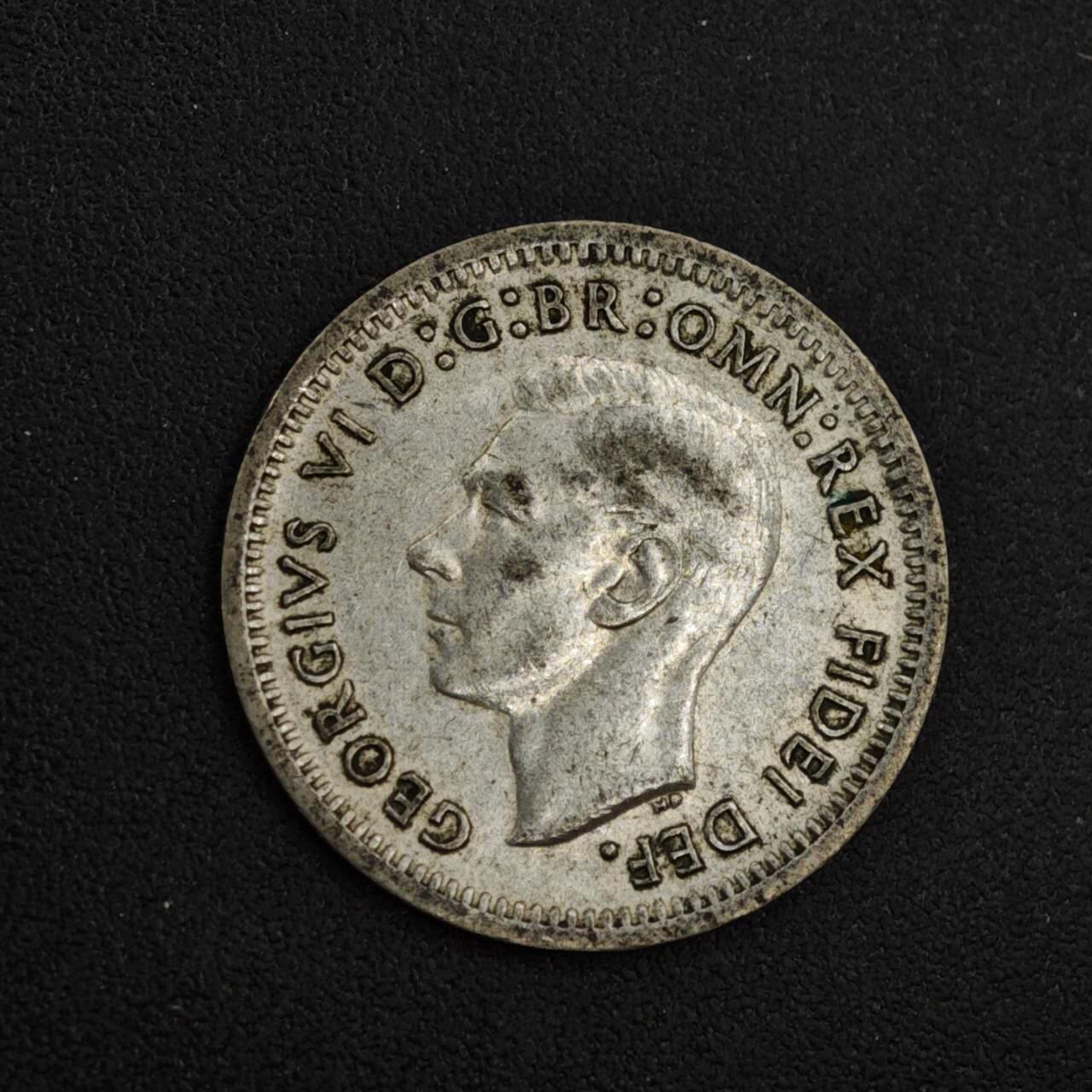 【淘币小摊】实时拍第八百二十六拍   散币场   满百包邮可预留二周 每周一统一发货   澳大利亚1951年乔治六世3便士银币