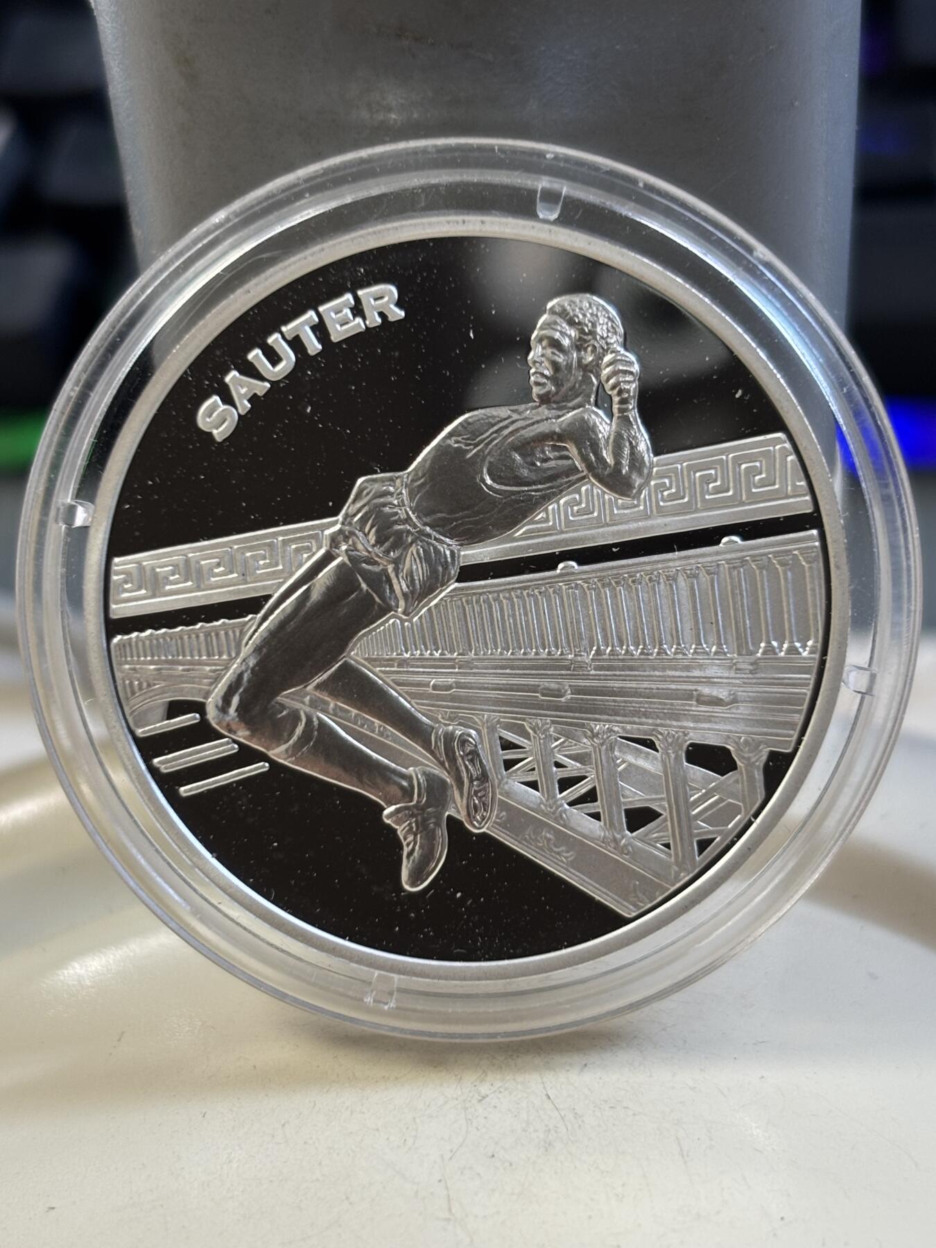 第185期拍卖 法国2003年运动冠军跳高精制纪念银币，900银，22克，