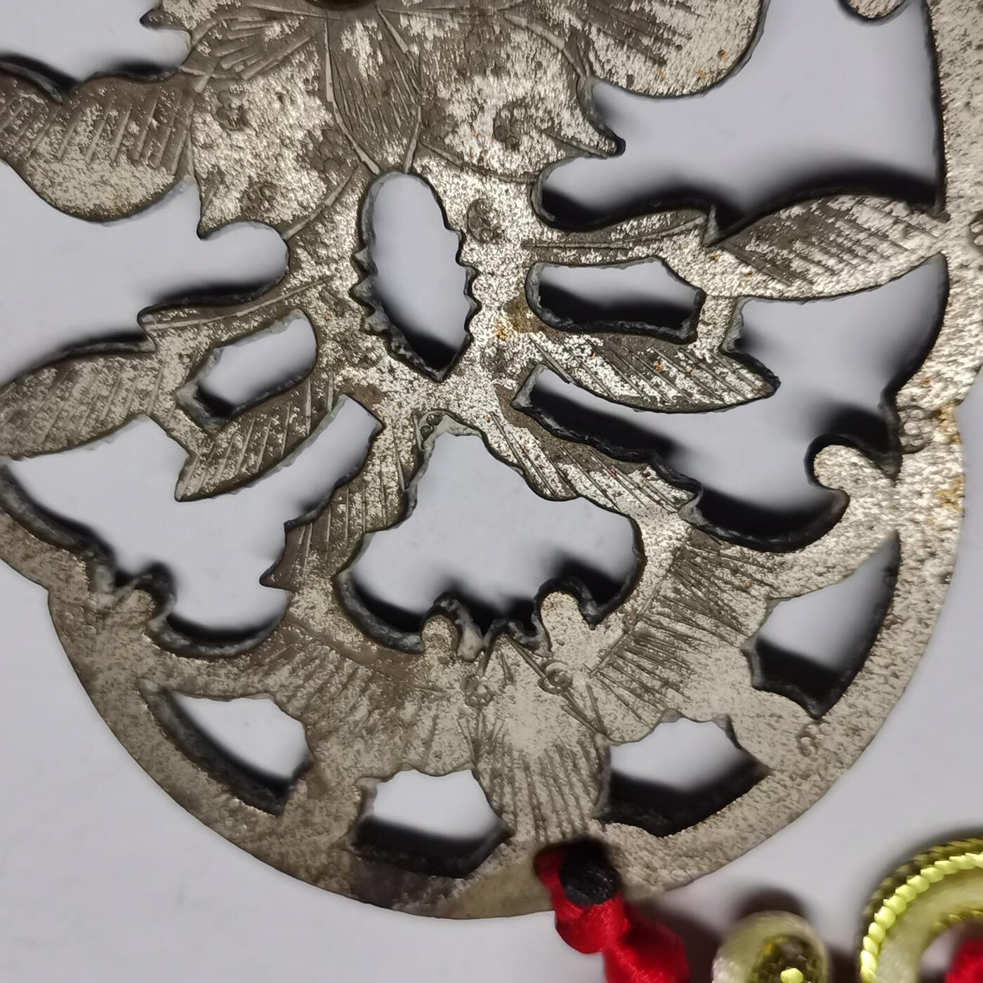 杂件专场88期 民国白铜质精美花纹编制装饰，寓意“多福多财平安”