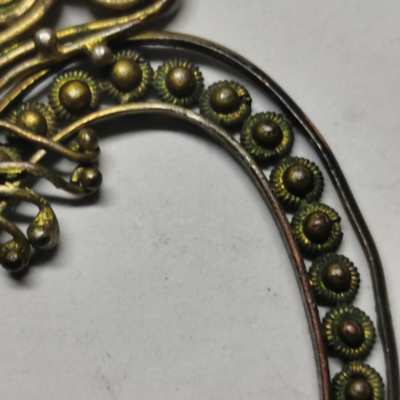 杂件专场88期 民国时期心形铜鎏金吊坠，掐丝珠非常精美