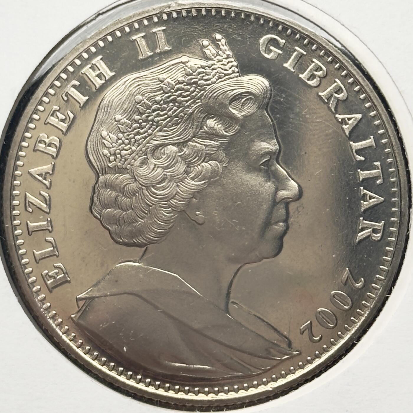 ＜小葵钱铺＞第67期·克朗币·银币场·满200包邮，不寄存·12月15日发货 〈邮币封〉直布罗陀2002年女王金禧纪念·皇室夫妇和宝宝1克朗纪念币