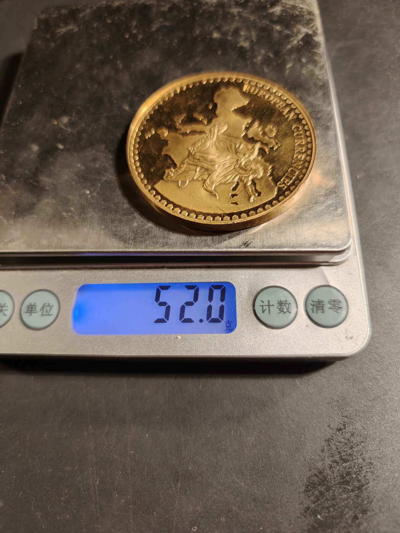 老王徽章第169期 安道尔桑特霍安德卡塞列斯教堂纪念章     直径50mm.    重量52g