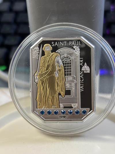 第185期拍卖 - 库克2012年圣保罗镶水晶镀金纪念银币，999银镀金，25克