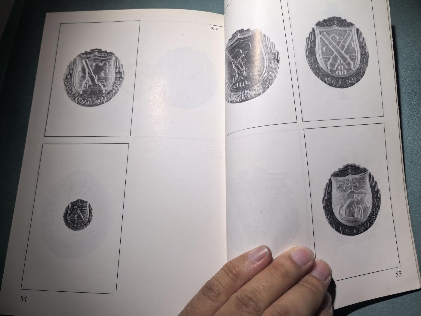 盛世勋华——号角文化勋章邮票专场拍卖第293期 斯洛伐克共和国1939-1945年间的勋章奖章 独特题材 介绍丰富