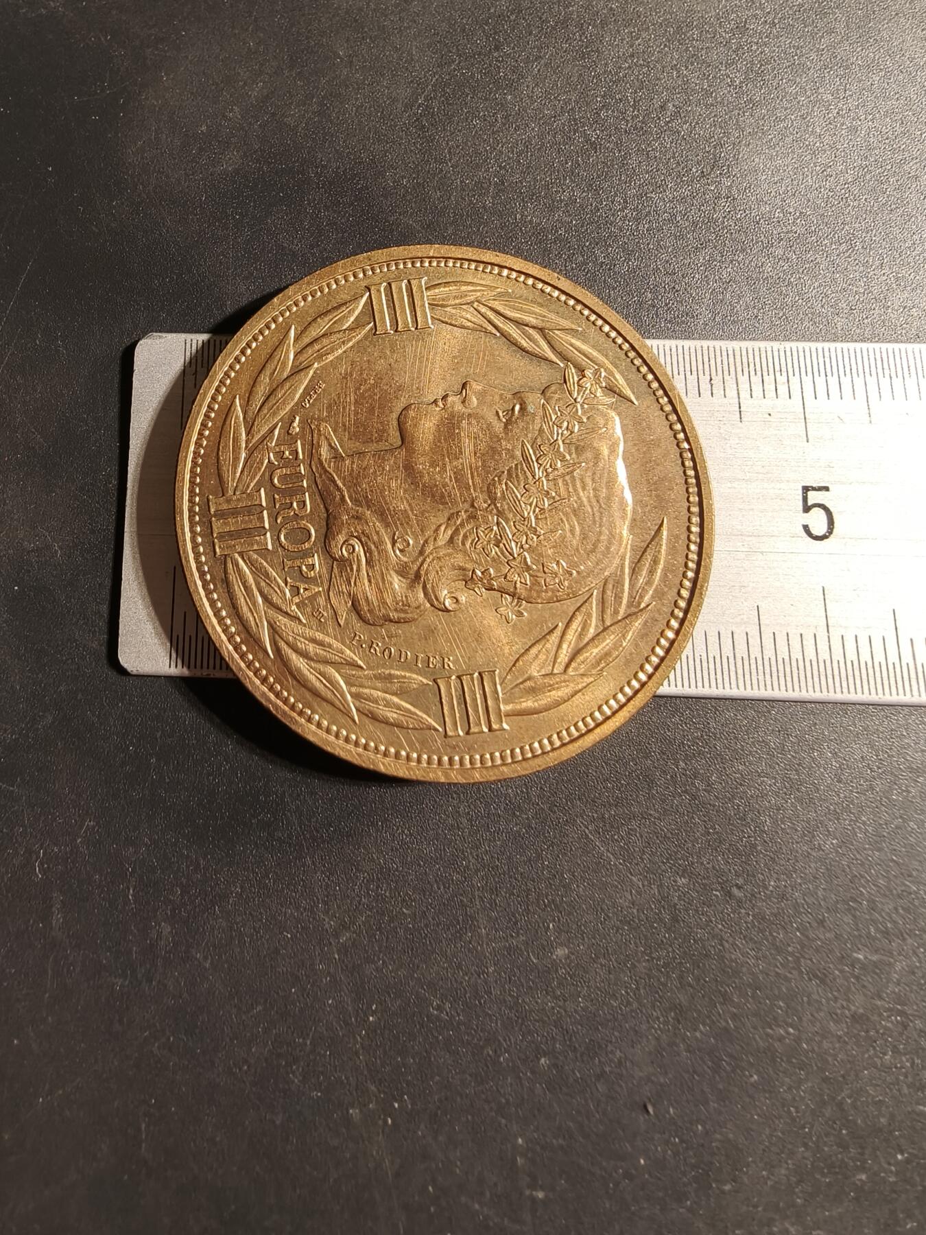 老王徽章第169期 法国1988年欧罗巴埃居纪念章      直径42mm.    重量34.3g