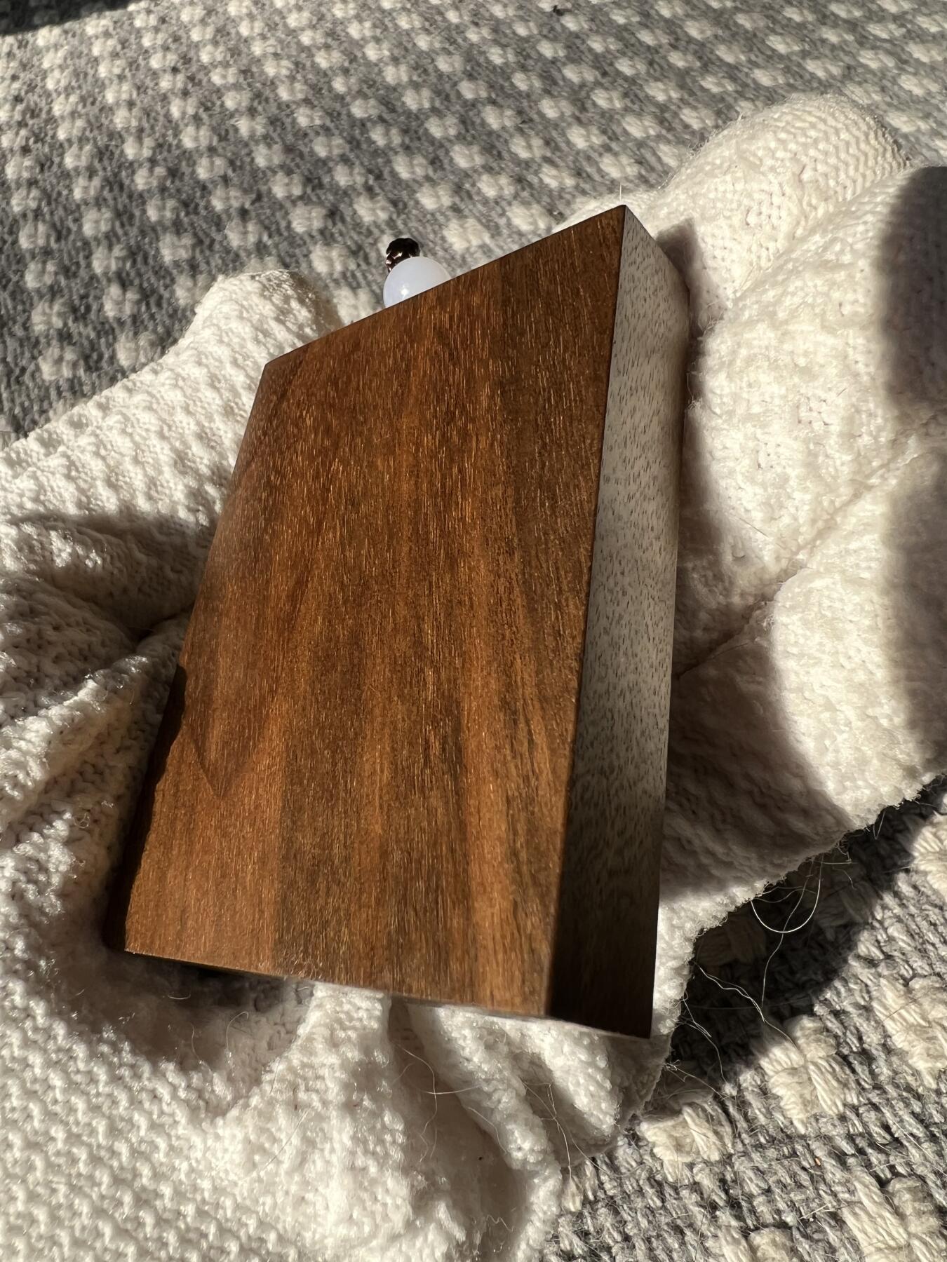 零元拍：NO.6 金丝楠牌子，香喷喷的小金砖，金光闪闪，66/48/13MM