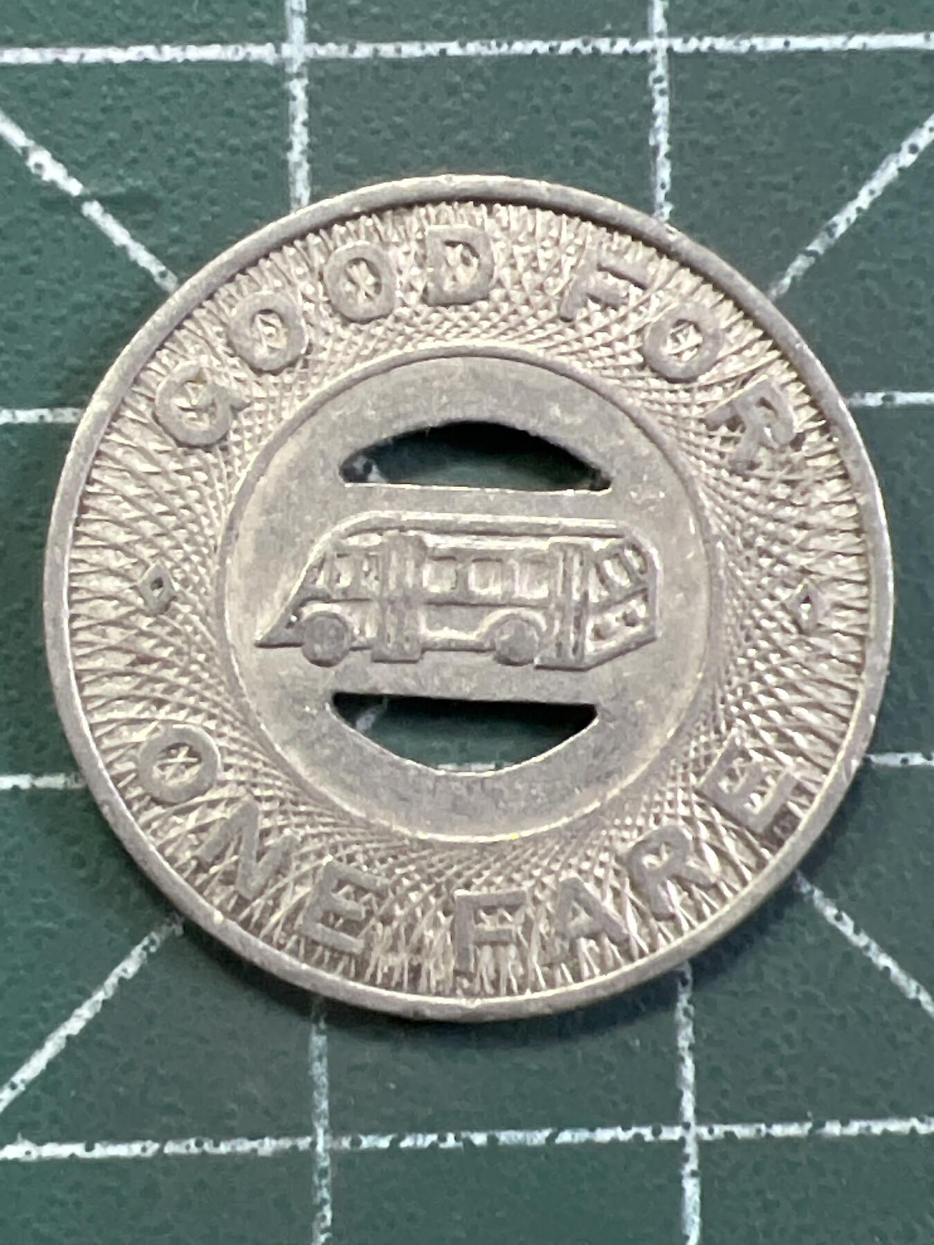 第1072 硬币专场 （无押金，捡漏，全场50包邮，偏远地区除外，接收代拍业务，本店十天发一次货） 公交代用币