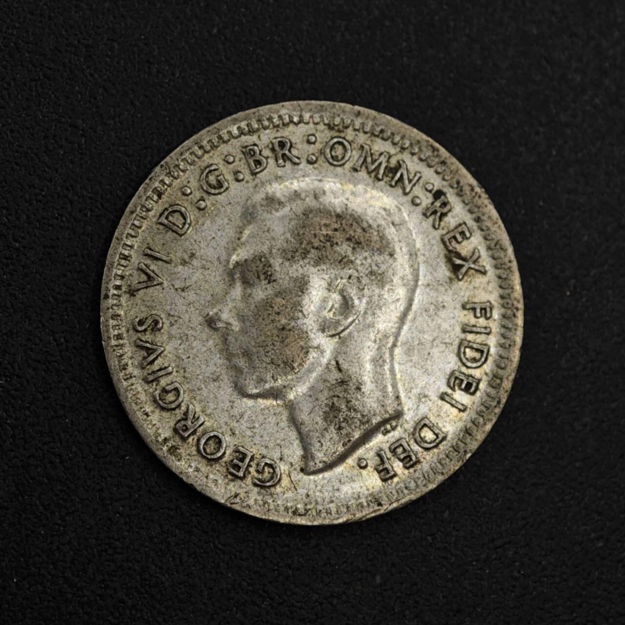 【淘币小摊】实时拍第八百二十六拍   散币场   满百包邮可预留二周 每周一统一发货   澳大利亚1950年乔治六世3便士银币