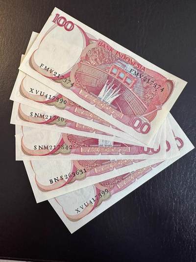 蒂克钱币-第51场 外国平价纸币最后一场 - 印度尼西亚 1984年 100卢布纸币 全新UNC