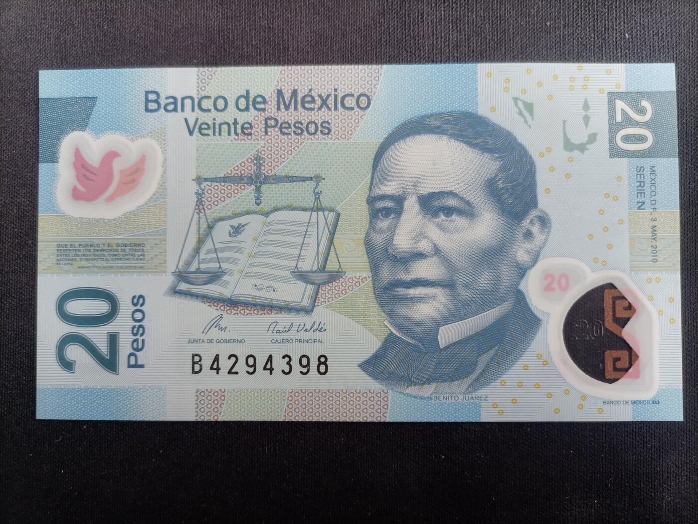 【游宝拍卖】乙巳蛇年94期 周六集拍 墨西哥-20比索【2010年 全新UNC】