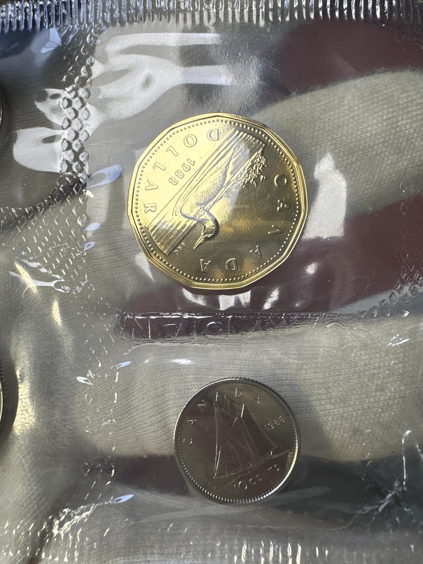 12.25银币、套币、精制币专场