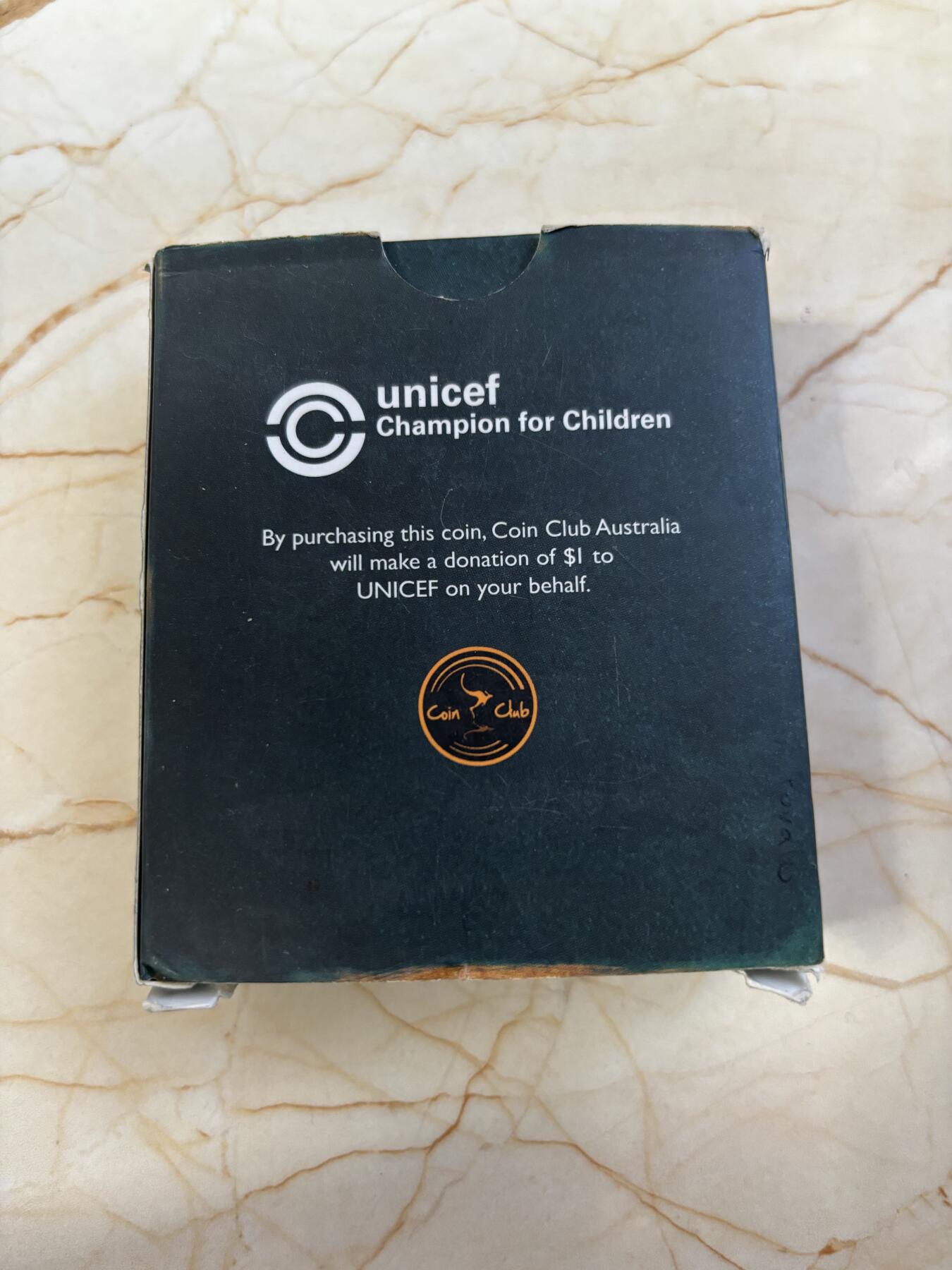 第185期拍卖 图瓦卢2012年龙的传说系列3圣乔治屠龙1盎司彩银币，999银，发行5000枚