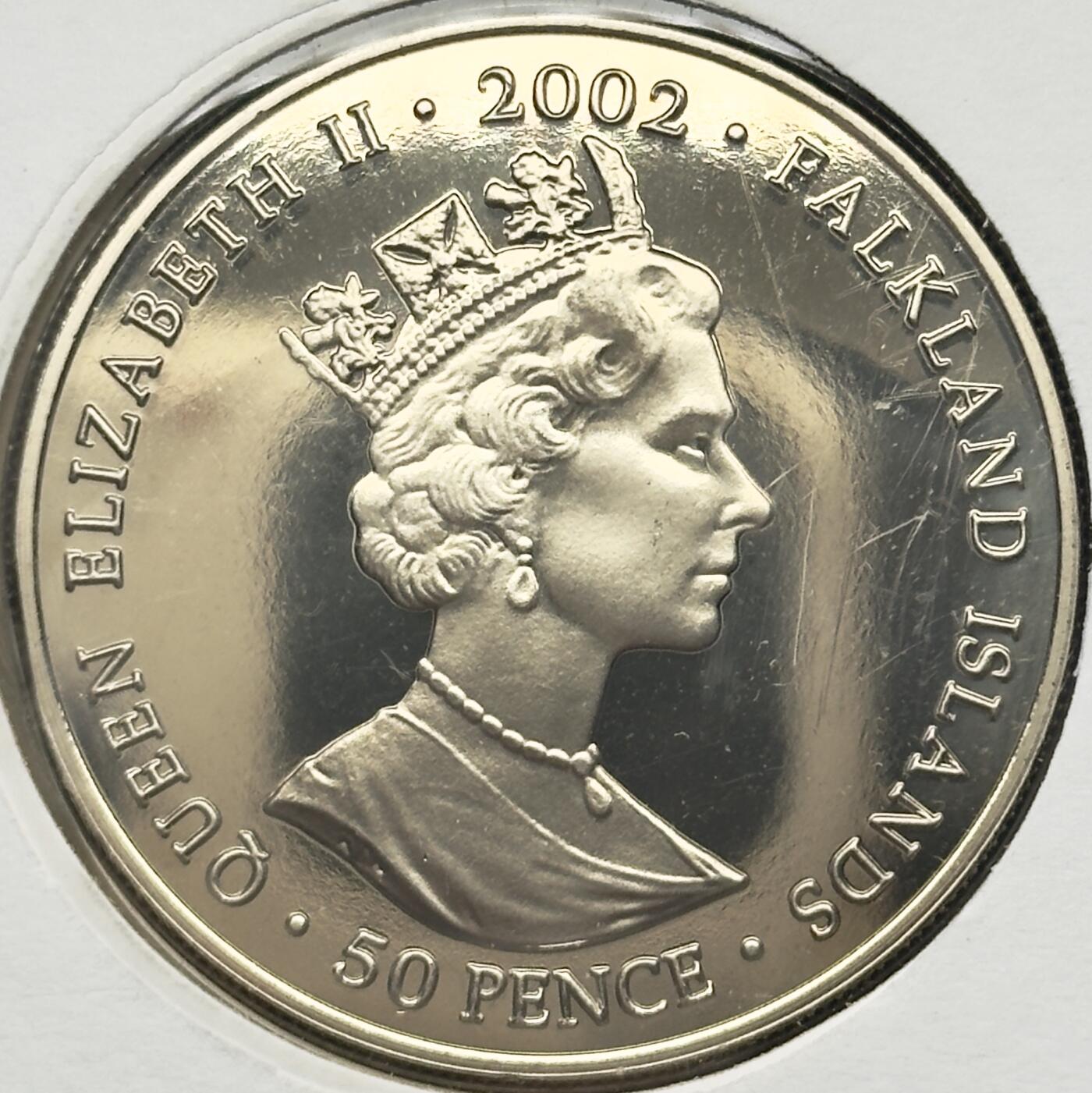 ＜小葵钱铺＞第67期·克朗币·银币场·满200包邮，不寄存·12月15日发货 〈邮币封〉福克兰群岛2002年女王金禧纪念·王座50便士克朗型纪念币