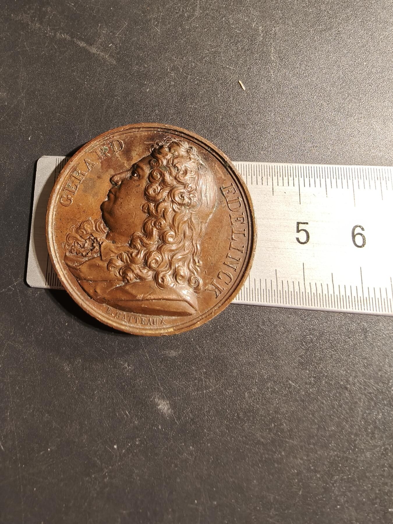 老王徽章第169期 法国