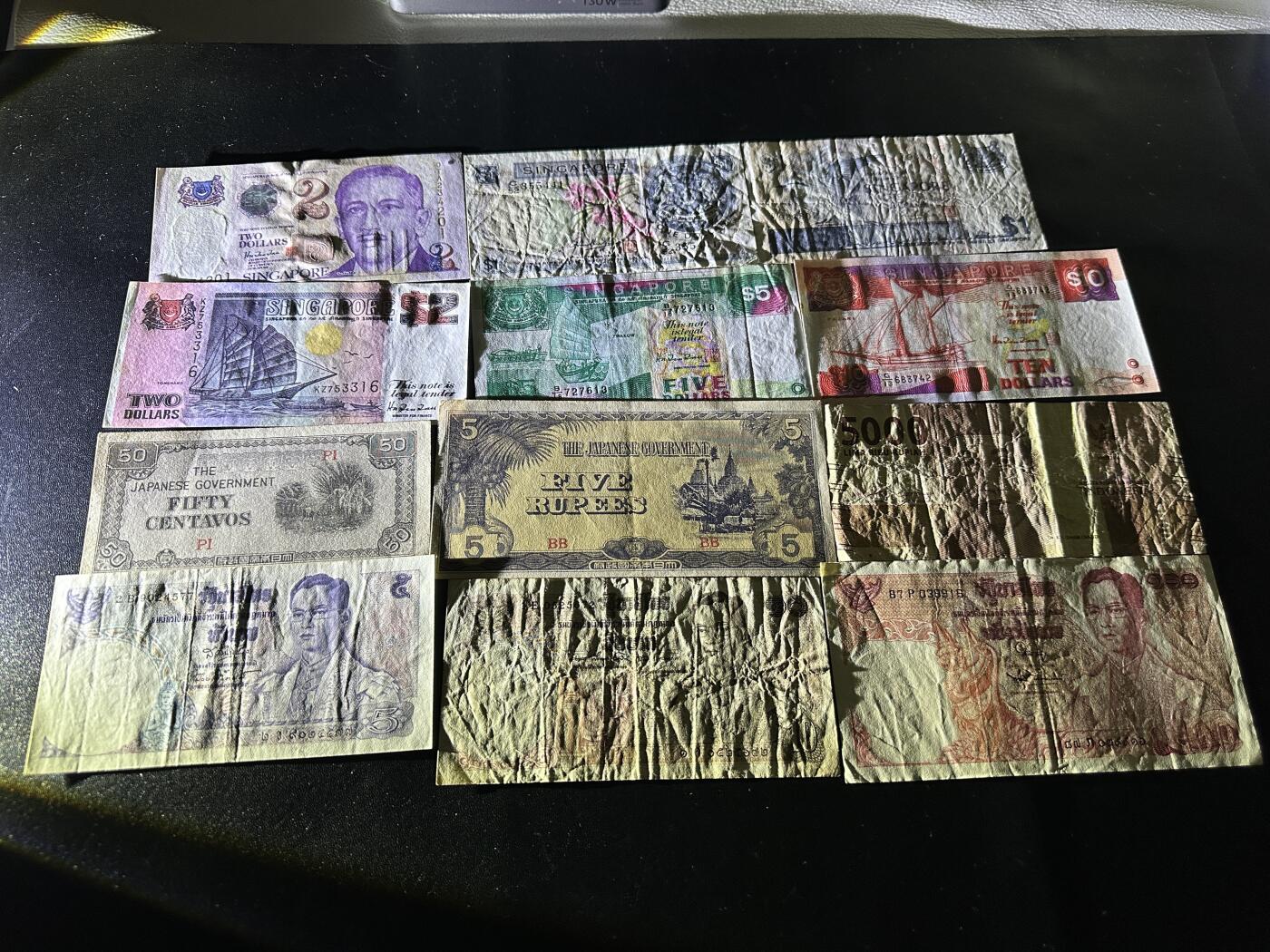 《外钞收藏家》第五百九十三期（精品场）（本平台长期征集拍品、欢迎藏友们联系合作）