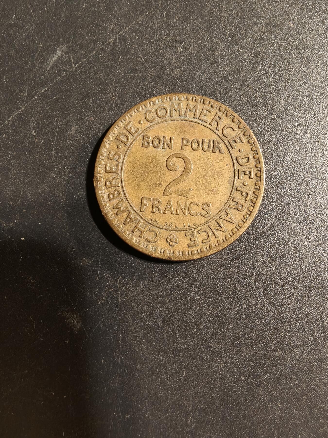 老王徽章第169期 法国工商会2法郎铜币     直径27mm.    重量7.9g
