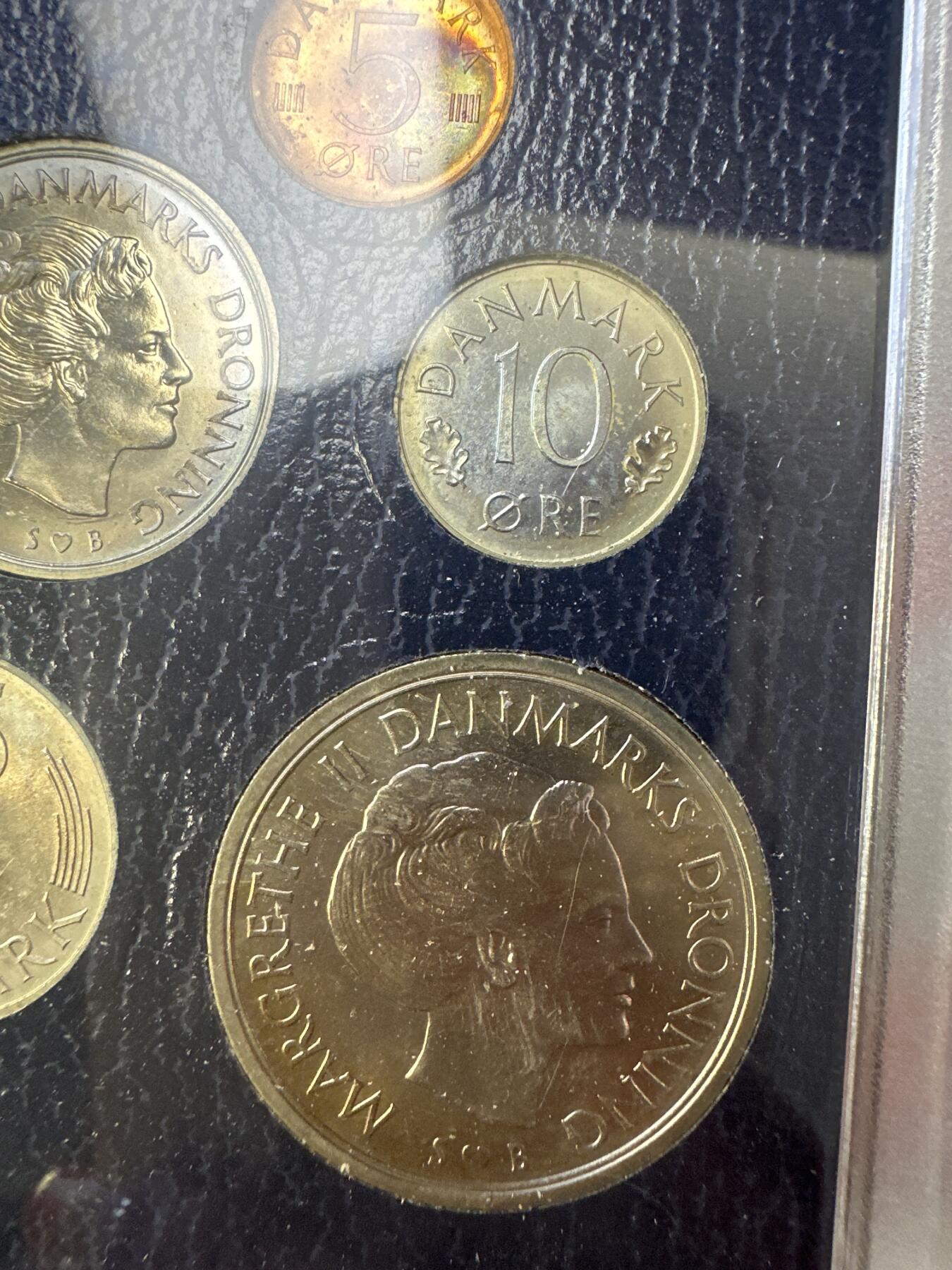 12.25银币、套币、精制币专场