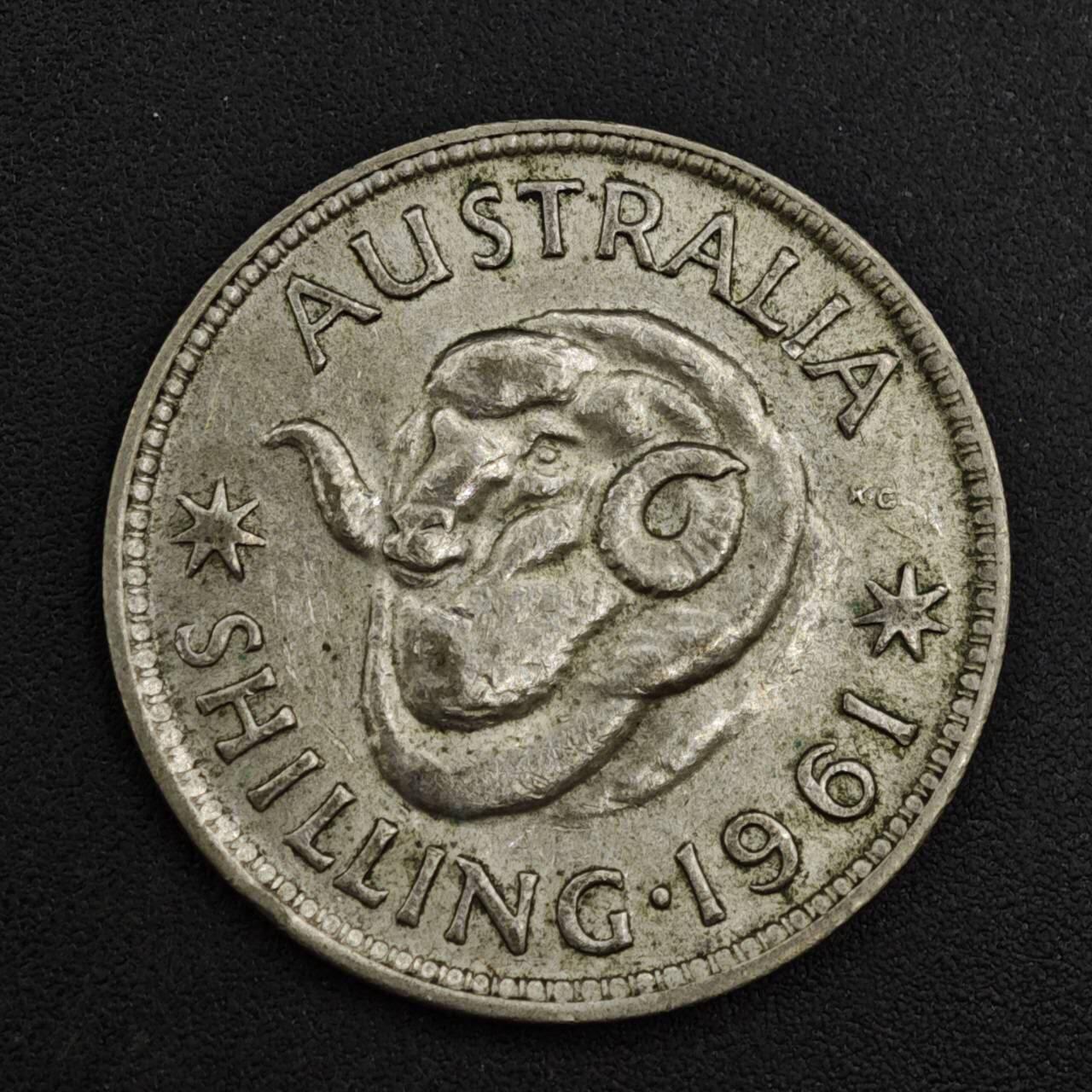 【淘币小摊】实时拍第八百二十六拍   散币场   满百包邮可预留二周 每周一统一发货   澳大利亚1961年伊丽莎白二世1先令银币