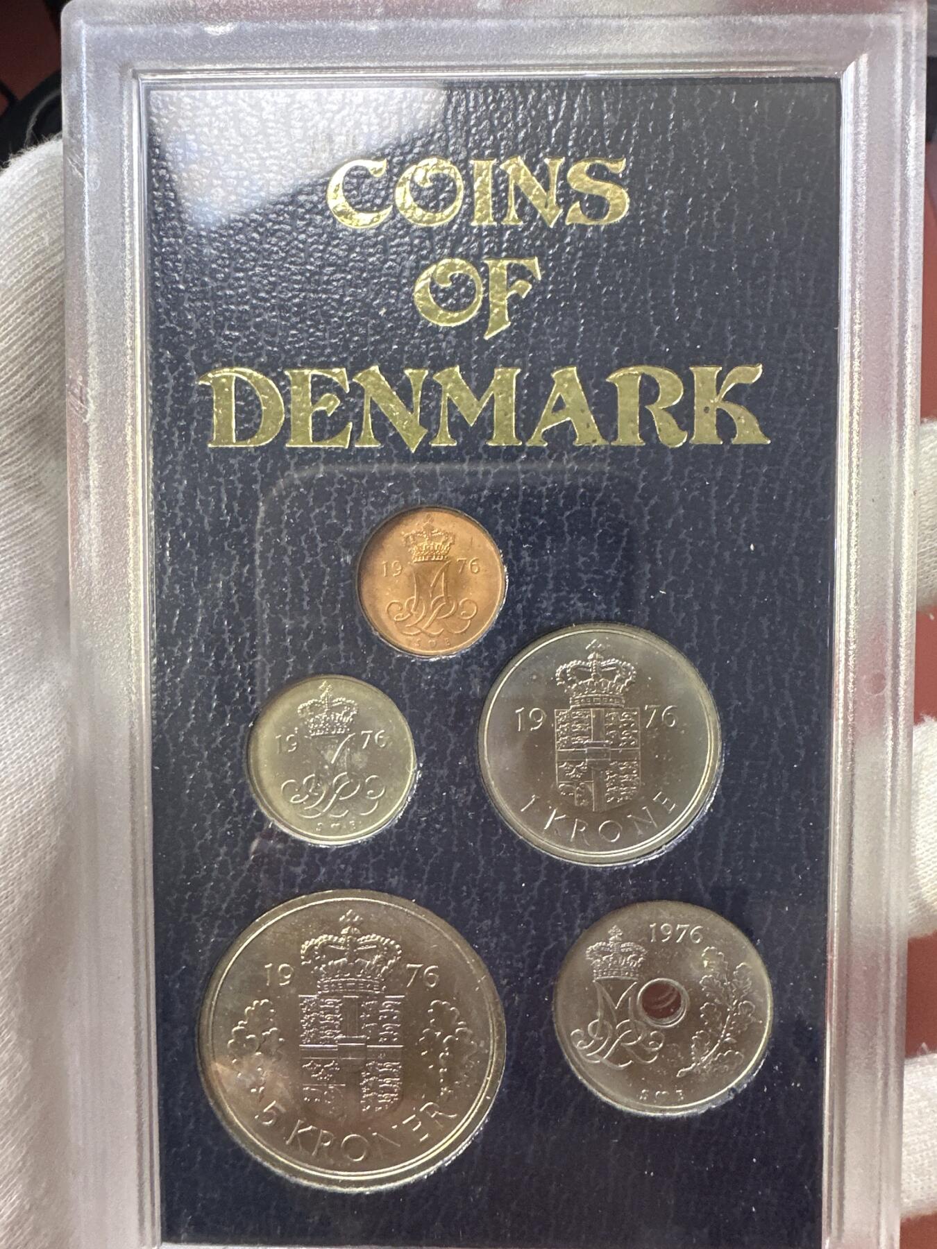 12.25银币、套币、精制币专场