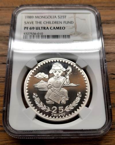 凡希社世界钱币微拍月度大拍（2025/12） - 1989蒙古国拯救儿童基金会25T大银精铸NGC-PF69UC