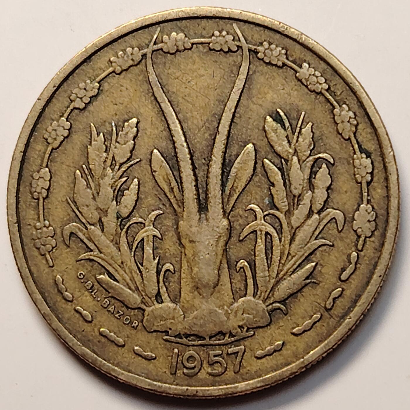 布加迪🐬～世界钱币(上海)🌾第 264 期 /  各国套币和散币