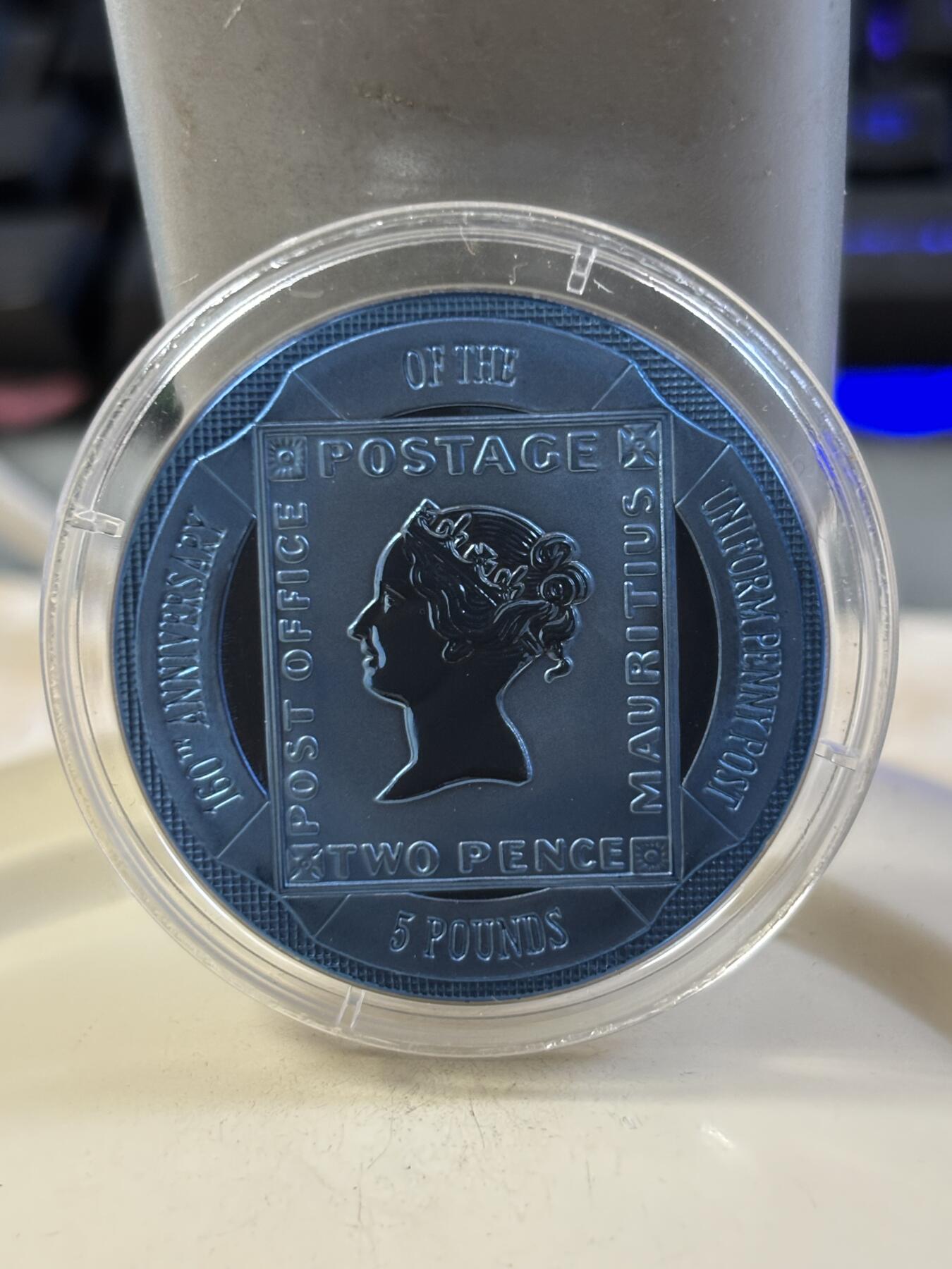 第185期拍卖 直布罗陀2000年统一便士邮政法案160周年蓝色钛币带证书