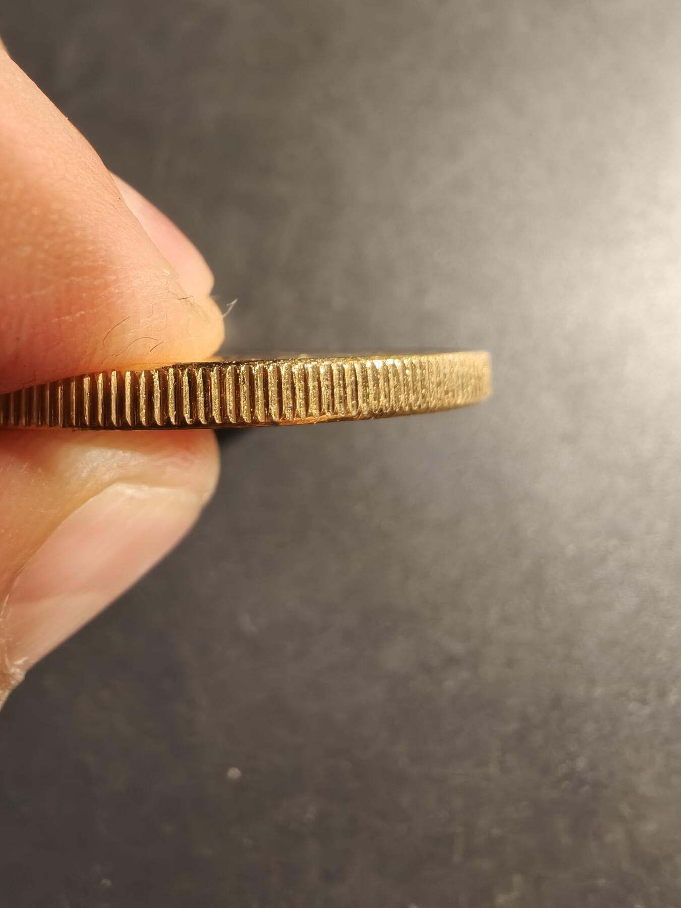 老王徽章第169期 法国1985年欧罗巴埃居纪念章      直径40mm.    重量31.4g