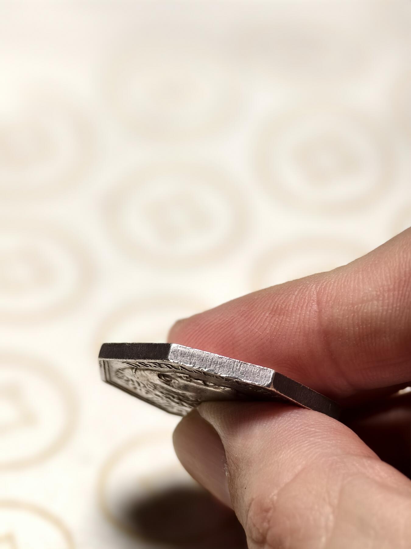 抚柳草堂-首期章牌钱币 限时免佣 满百包邮 放漏专场 法国路易十八银质八角形代币 早期光边原铸造 公博ms61开放盒