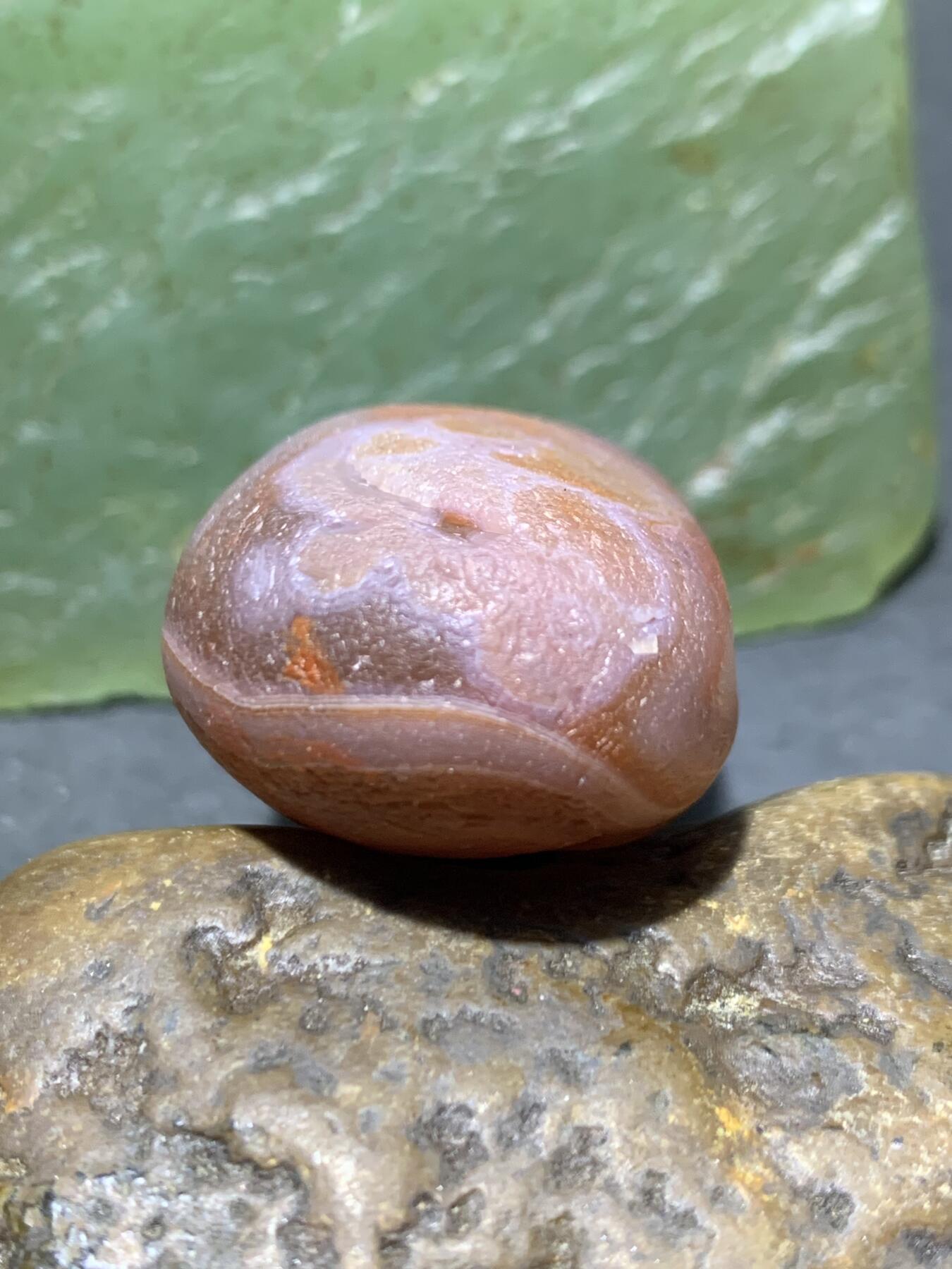 精美冰飘荔枝冻飘红川料水冲籽南红玛瑙原石一颗