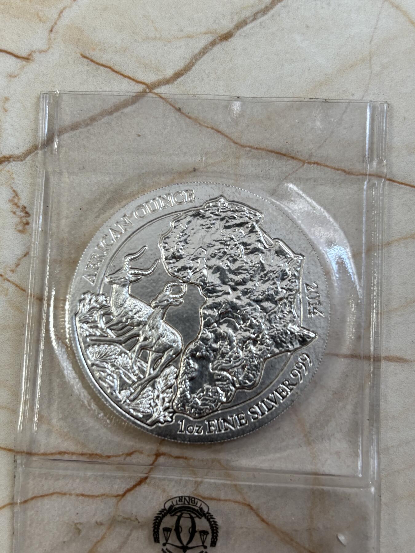 第185期拍卖 卢旺达2014年非洲野生动物系列7黑斑羚1盎司银币，999银