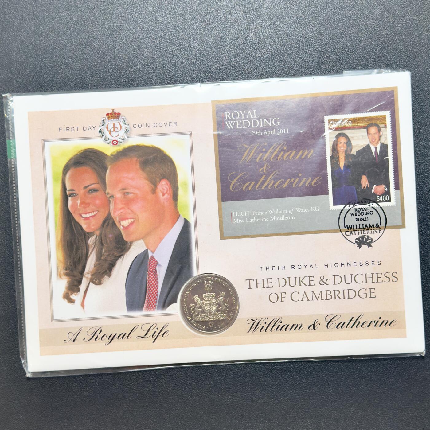 ＜小葵钱铺＞第67期·克朗币·银币场·满200包邮，不寄存·12月15日发货 〈邮币封〉南乔治亚岛和南桑威奇群岛2011年皇家婚礼2镑克朗型纪念币