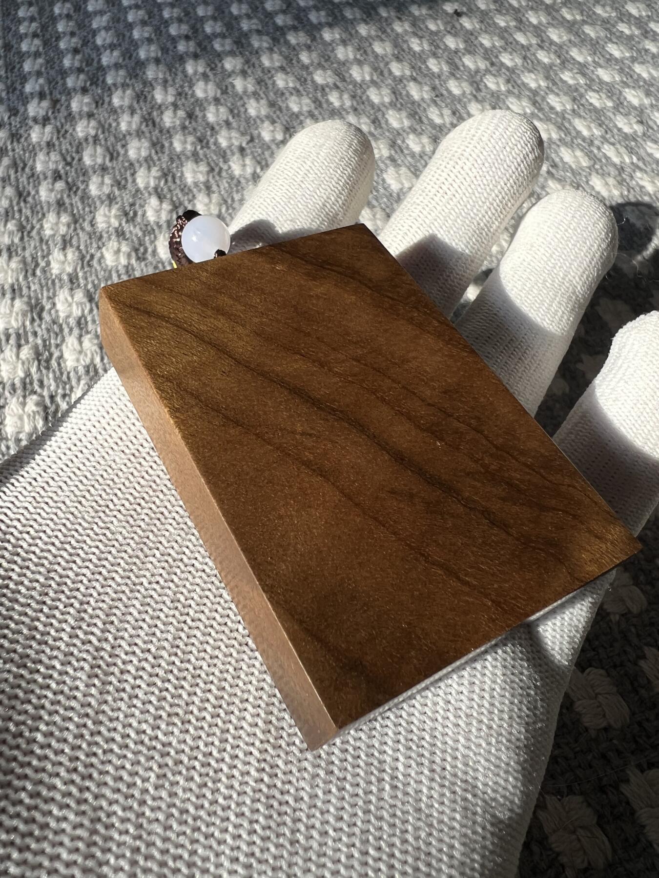 零元拍：NO.3金丝楠牌子，香喷喷的小金砖，金光闪闪，64.5/46/12.5MM