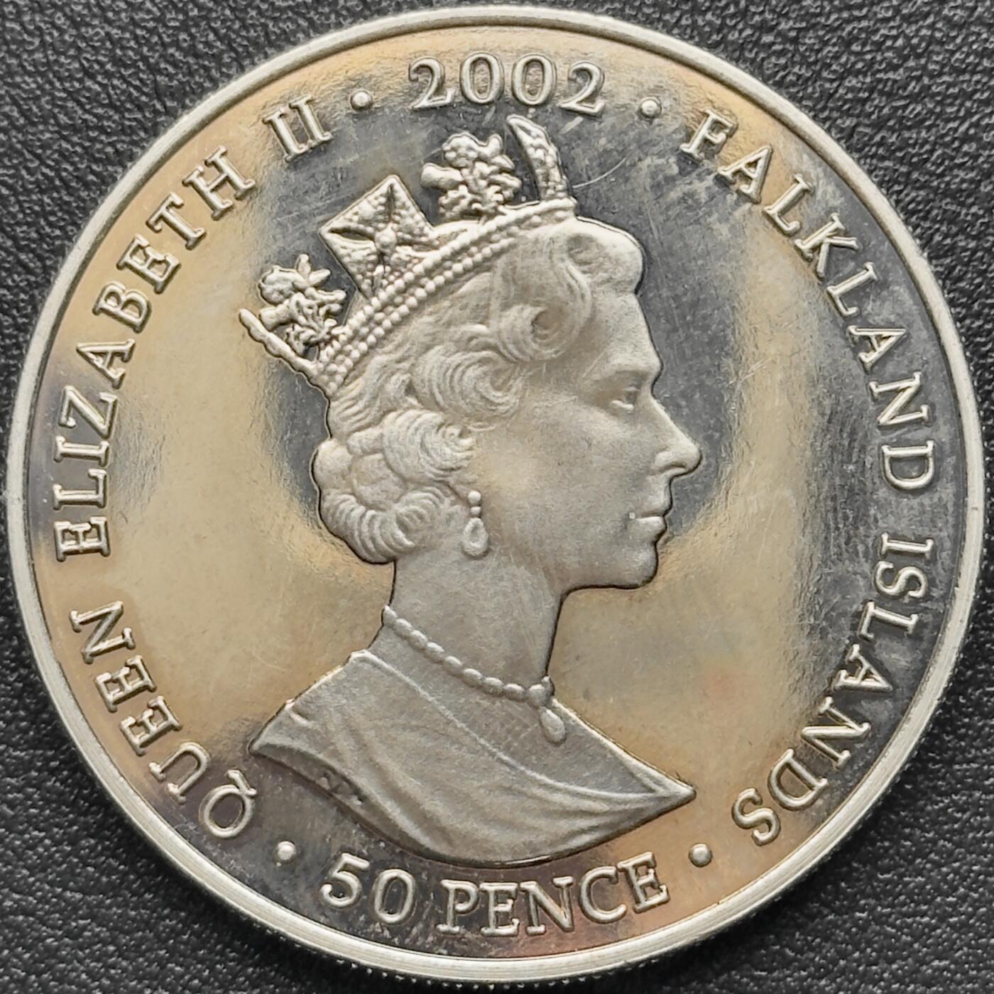 ＜小葵钱铺＞第67期·克朗币·银币场·满200包邮，不寄存·12月15日发货 福克兰群岛2002年金禧纪念·加冕马车50便士克朗型纪念币