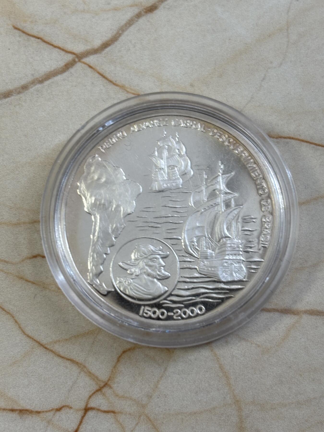 第185期拍卖 西撒哈拉2000年航海家探险家佩德罗·卡布拉尔银币,925银，15克，有氧化