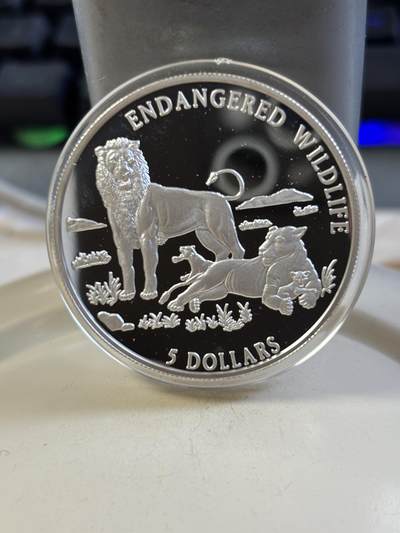 第185期拍卖 - 库克1996年珍稀动物狮子纪念银币，925银，1盎司【银价431】