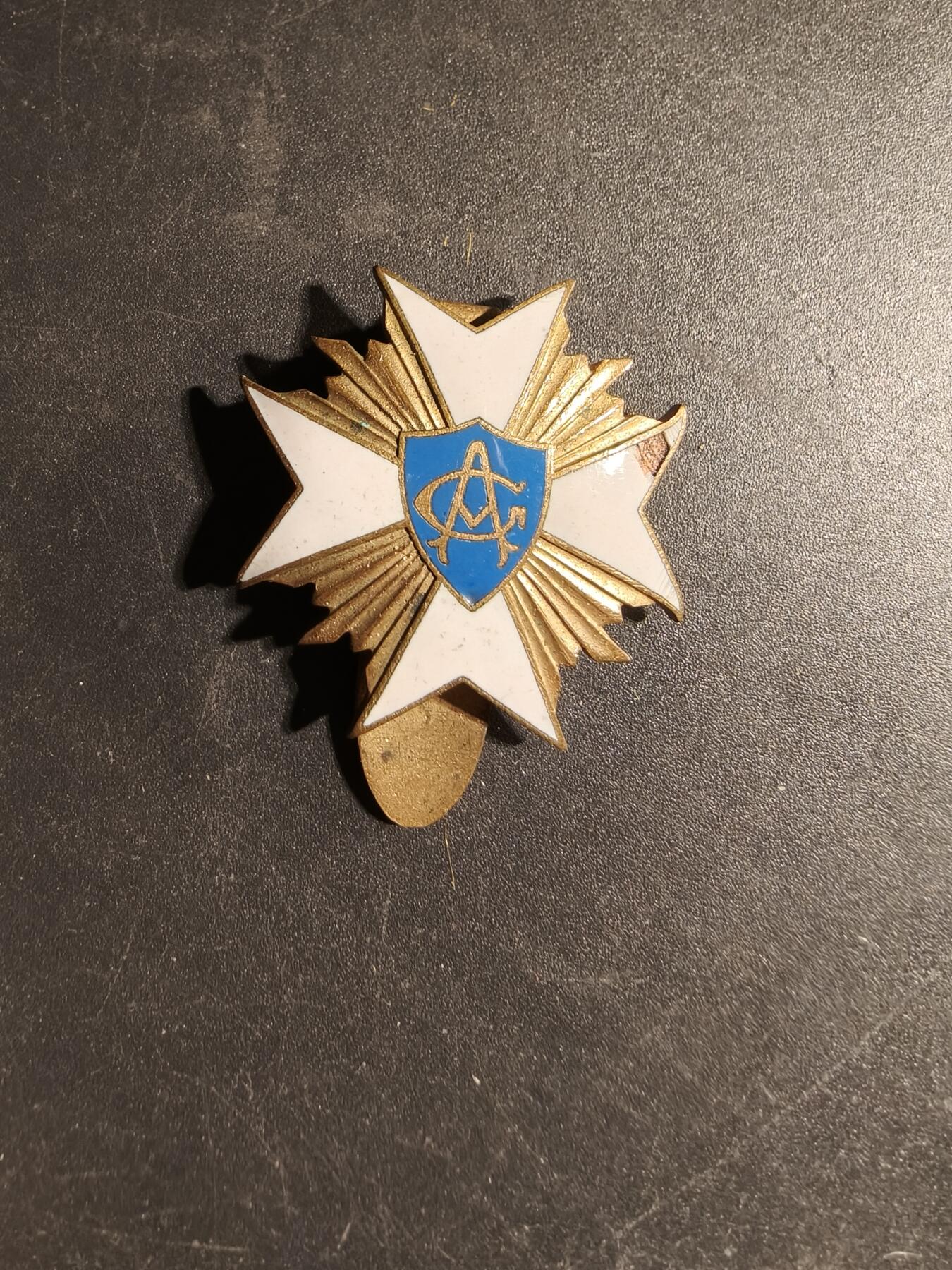 老王徽章第169期 法国天主教会证章