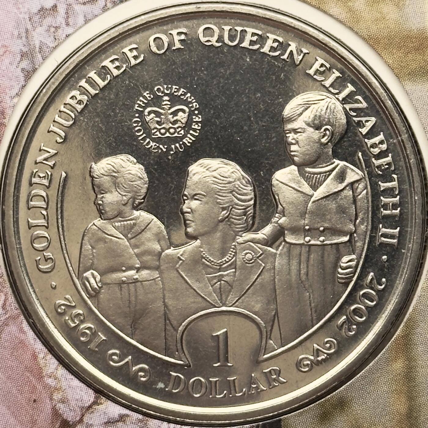 ＜小葵钱铺＞第67期·克朗币·银币场·满200包邮，不寄存·12月15日发货 〈邮币封〉塞拉利昂2002年女王金禧纪念1元克朗型纪念币